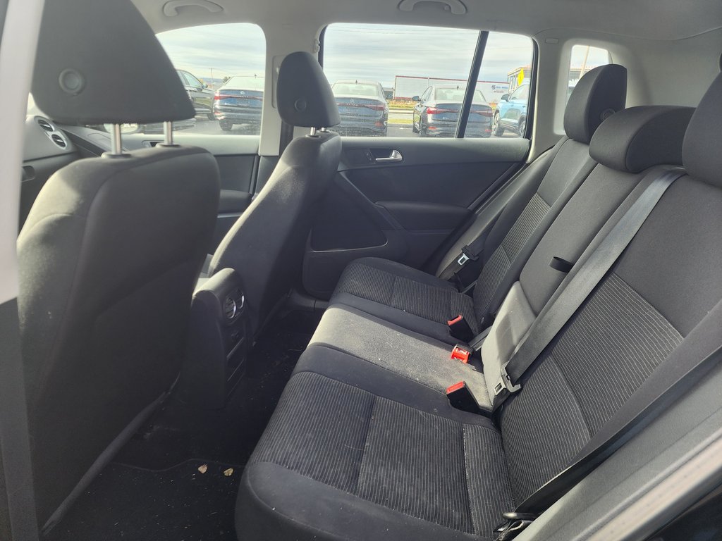 Volkswagen Tiguan 2WD 4dr Auto Trendline 2015 à Saint-Georges, Québec - 7 - w1024h768px