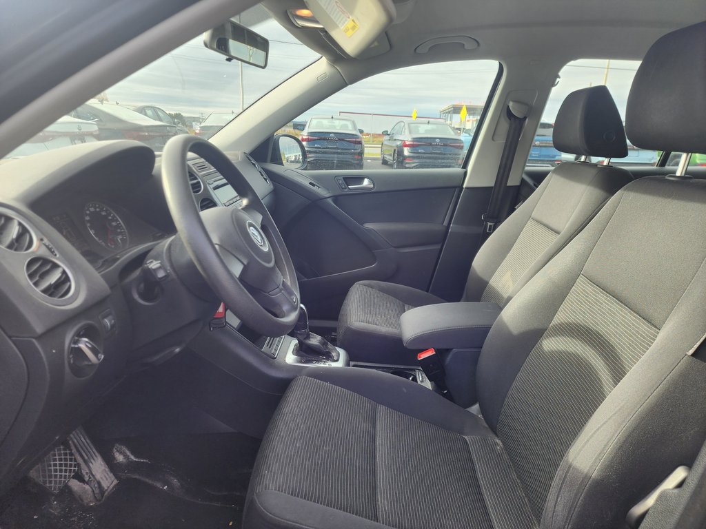 Volkswagen Tiguan 2WD 4dr Auto Trendline 2015 à Saint-Georges, Québec - 8 - w1024h768px