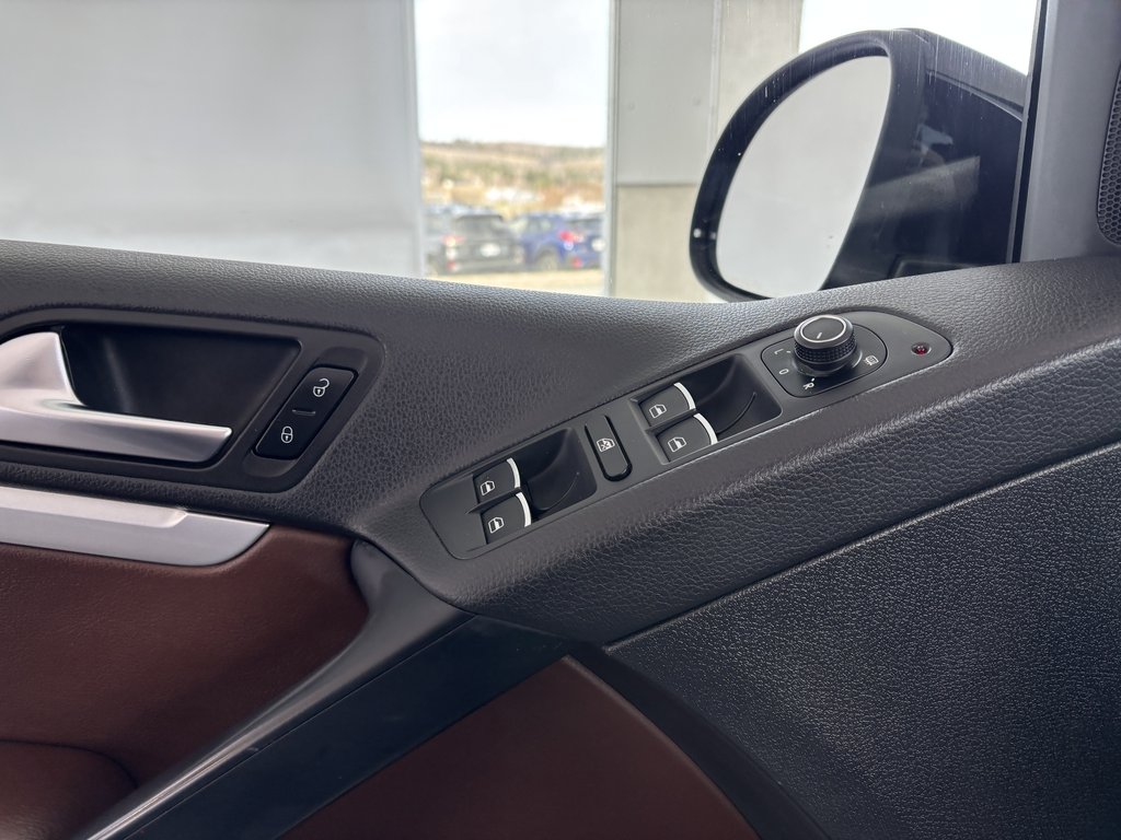 Volkswagen Tiguan 4MOTION 4dr Highline 2017 à Saint-Georges, Québec - 19 - w1024h768px