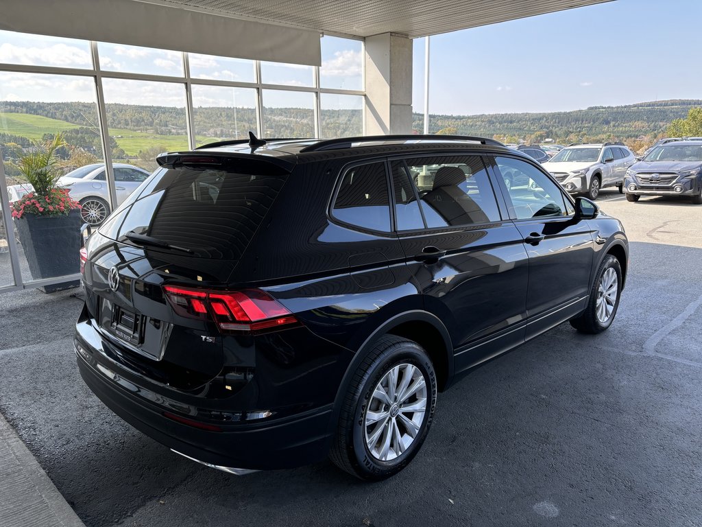 2018  Tiguan Trendline FWD in Saint-Georges, Quebec - 3 - w1024h768px