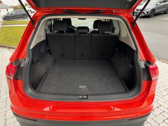 2018  Tiguan Comfortline 4MOTION in Saint-Georges, Quebec - 18 - w1024h768px