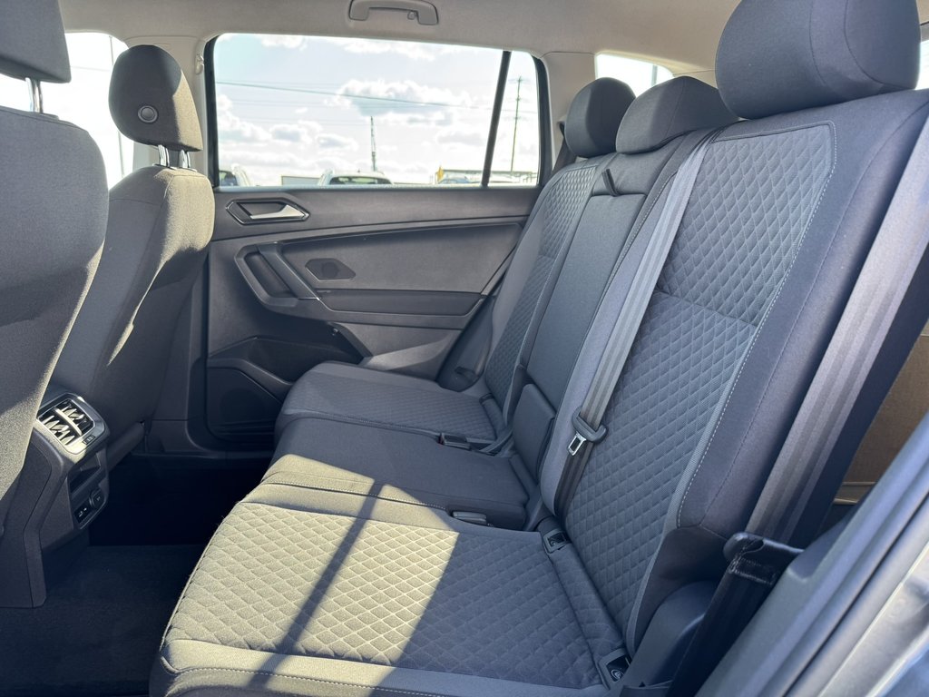 2018 Volkswagen Tiguan Trendline 4MOTION in Saint-Georges, Quebec - 8 - w1024h768px
