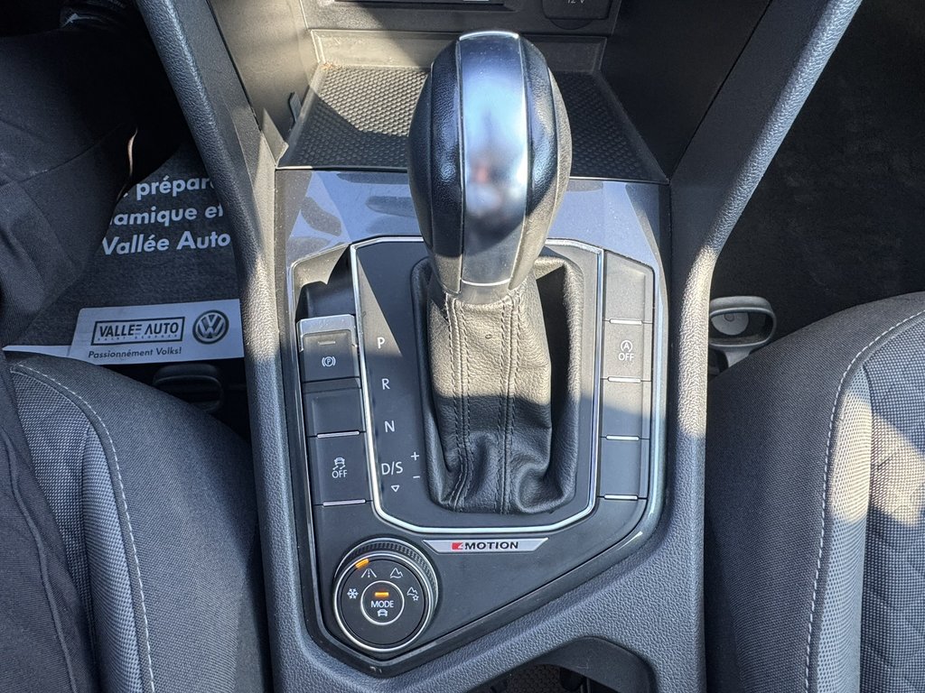 2018 Volkswagen Tiguan Trendline 4MOTION in Saint-Georges, Quebec - 13 - w1024h768px