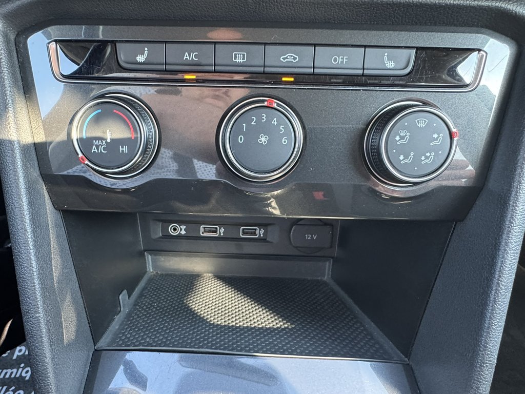 2018 Volkswagen Tiguan Trendline 4MOTION in Saint-Georges, Quebec - 12 - w1024h768px