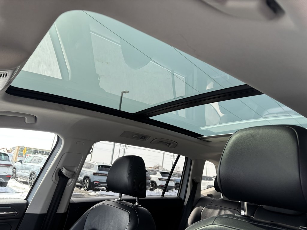 2018 Volkswagen Tiguan Highline 4MOTION in Saint-Georges, Quebec - 10 - w1024h768px