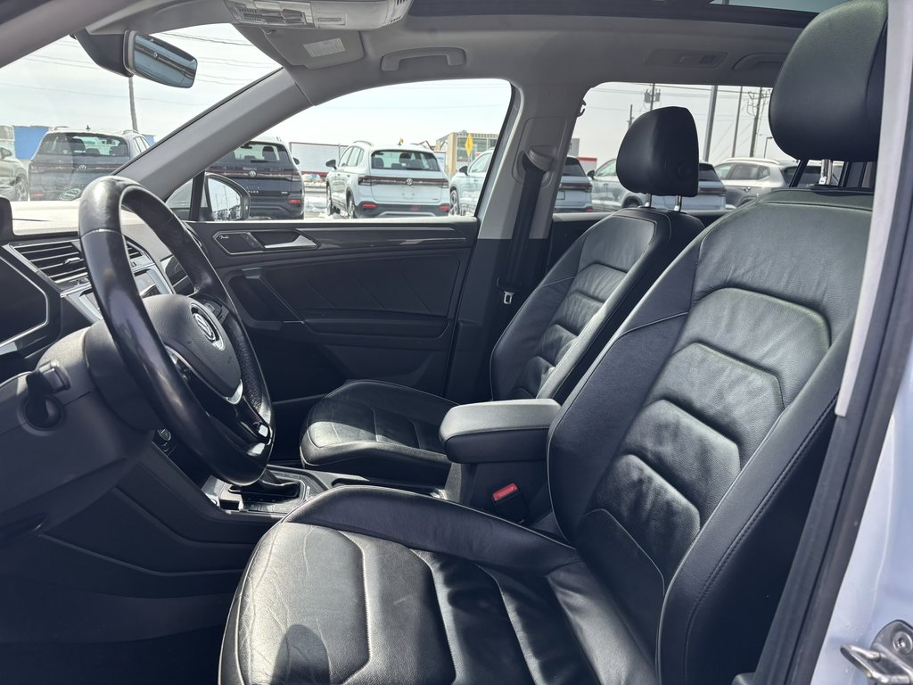 2018 Volkswagen Tiguan Highline 4MOTION in Saint-Georges, Quebec - 9 - w1024h768px