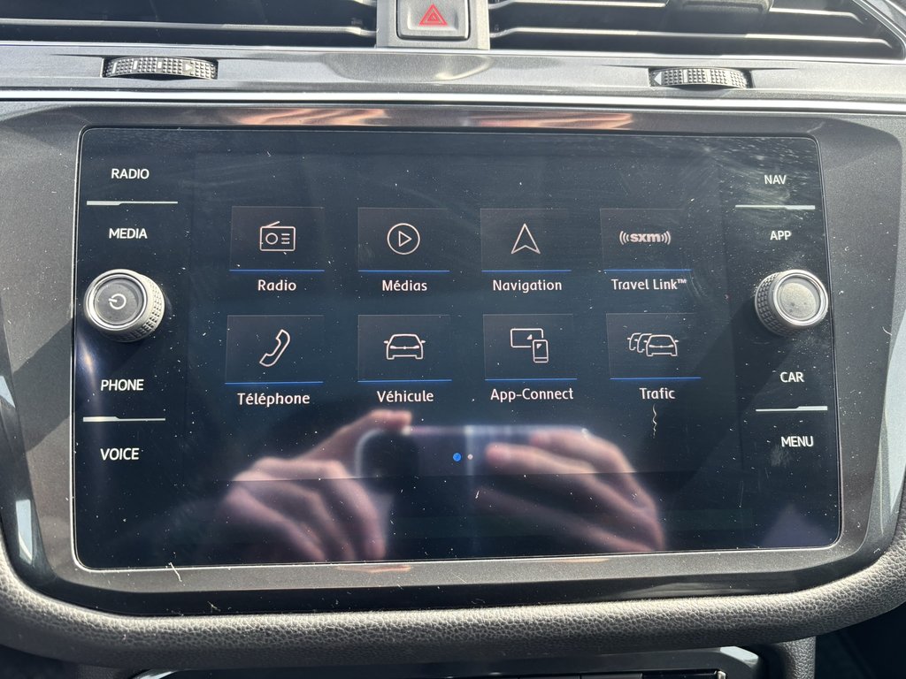 2018 Volkswagen Tiguan Highline 4MOTION in Saint-Georges, Quebec - 15 - w1024h768px