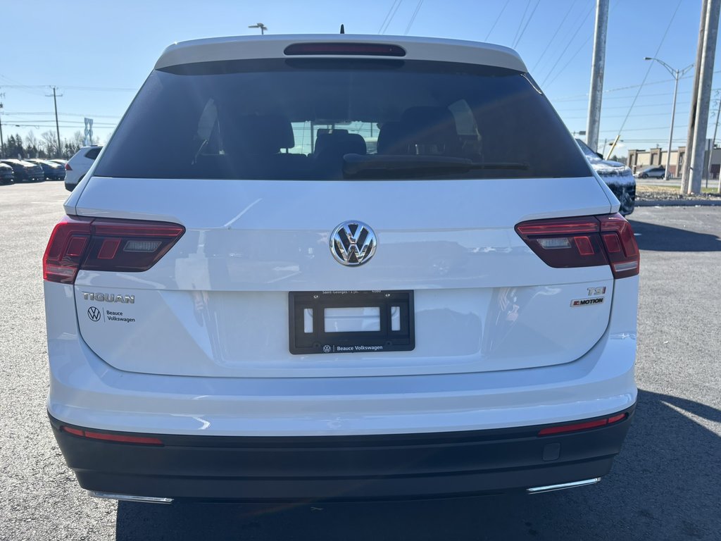 2018 Volkswagen Tiguan Trendline 4MOTION in Saint-Georges, Quebec - 5 - w1024h768px
