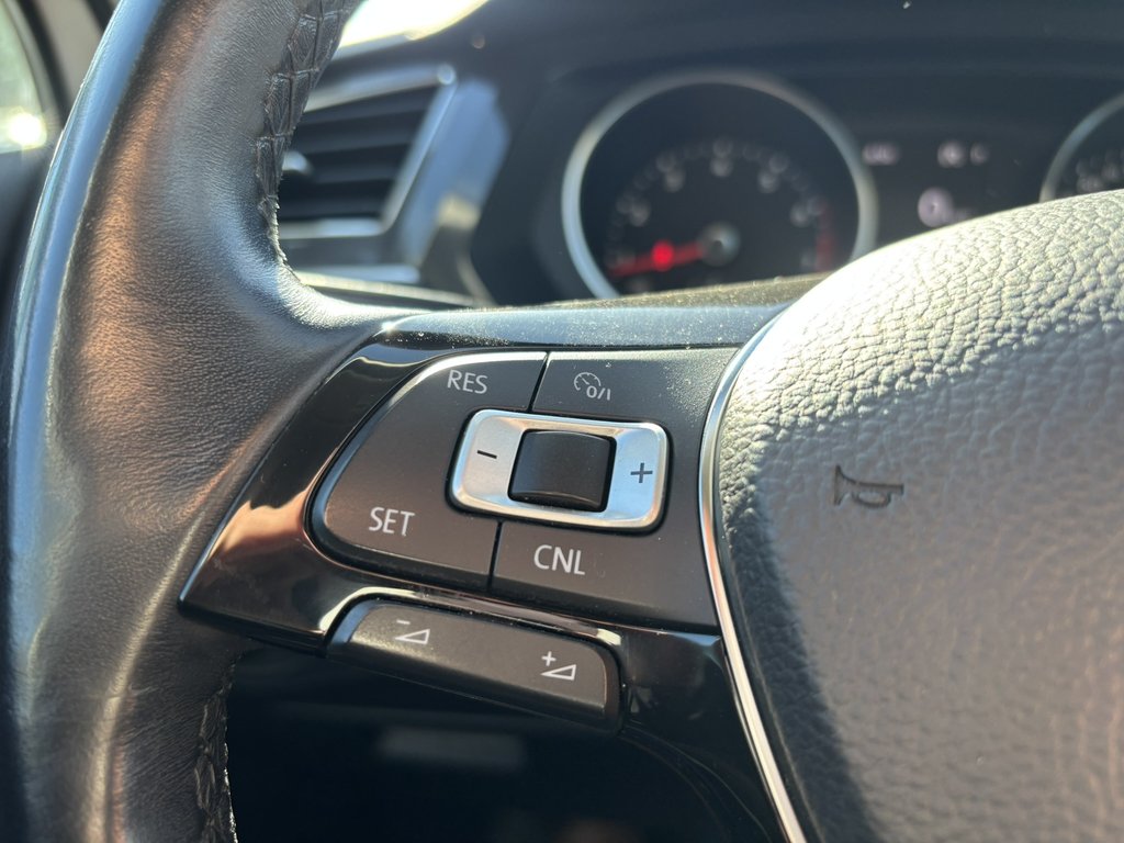 2018 Volkswagen Tiguan Trendline 4MOTION in Saint-Georges, Quebec - 10 - w1024h768px