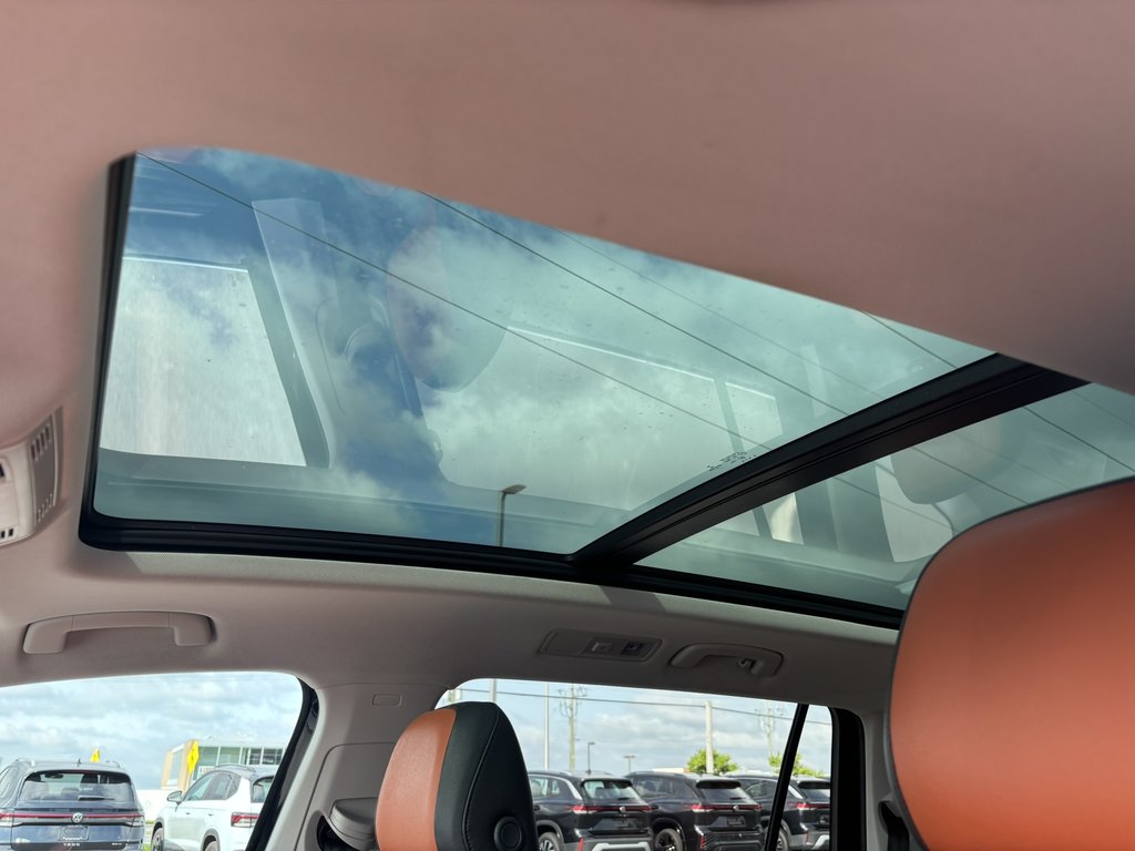 Volkswagen Tiguan Highline 4MOTION 2018 à Saint-Georges, Québec - 10 - w1024h768px