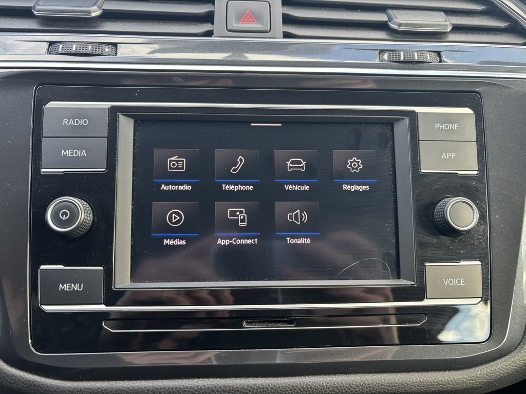 2020 Volkswagen Tiguan Trendline 4MOTION in Saint-Georges, Quebec - 14 - w1024h768px