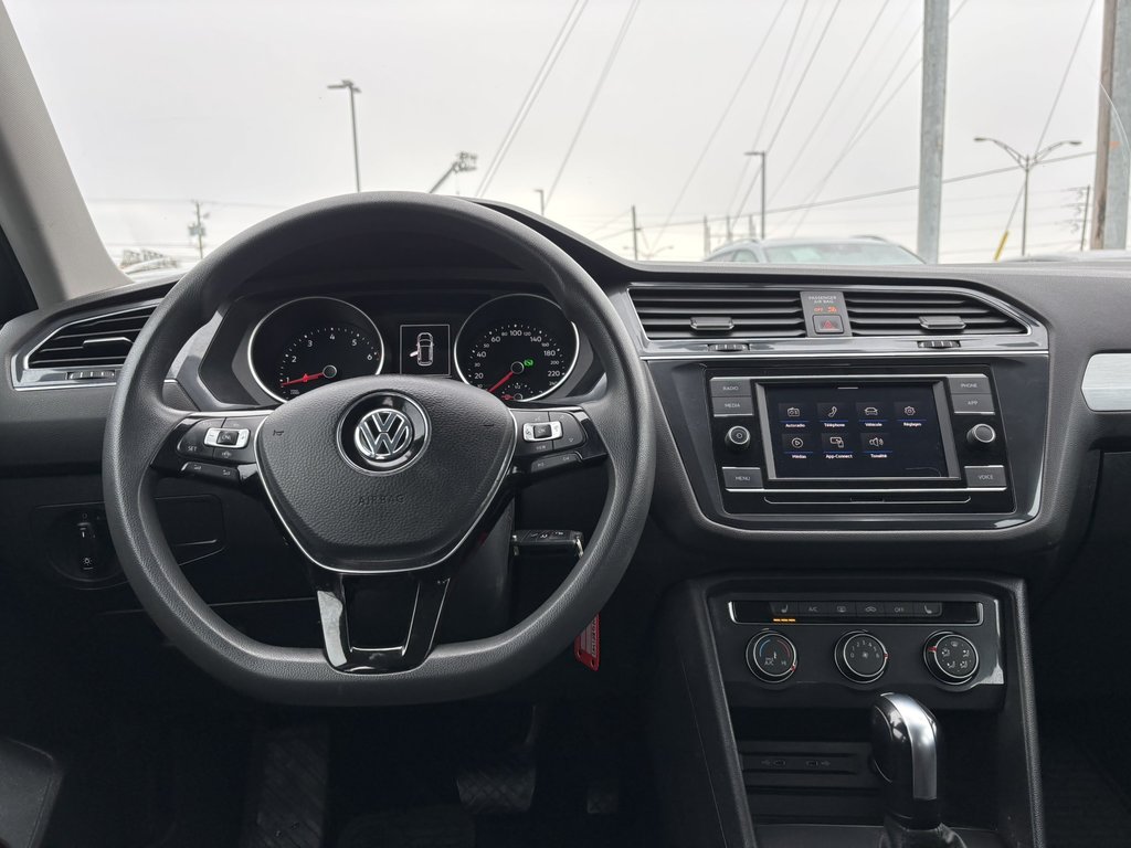 2020 Volkswagen Tiguan Trendline 4MOTION in Saint-Georges, Quebec - 10 - w1024h768px