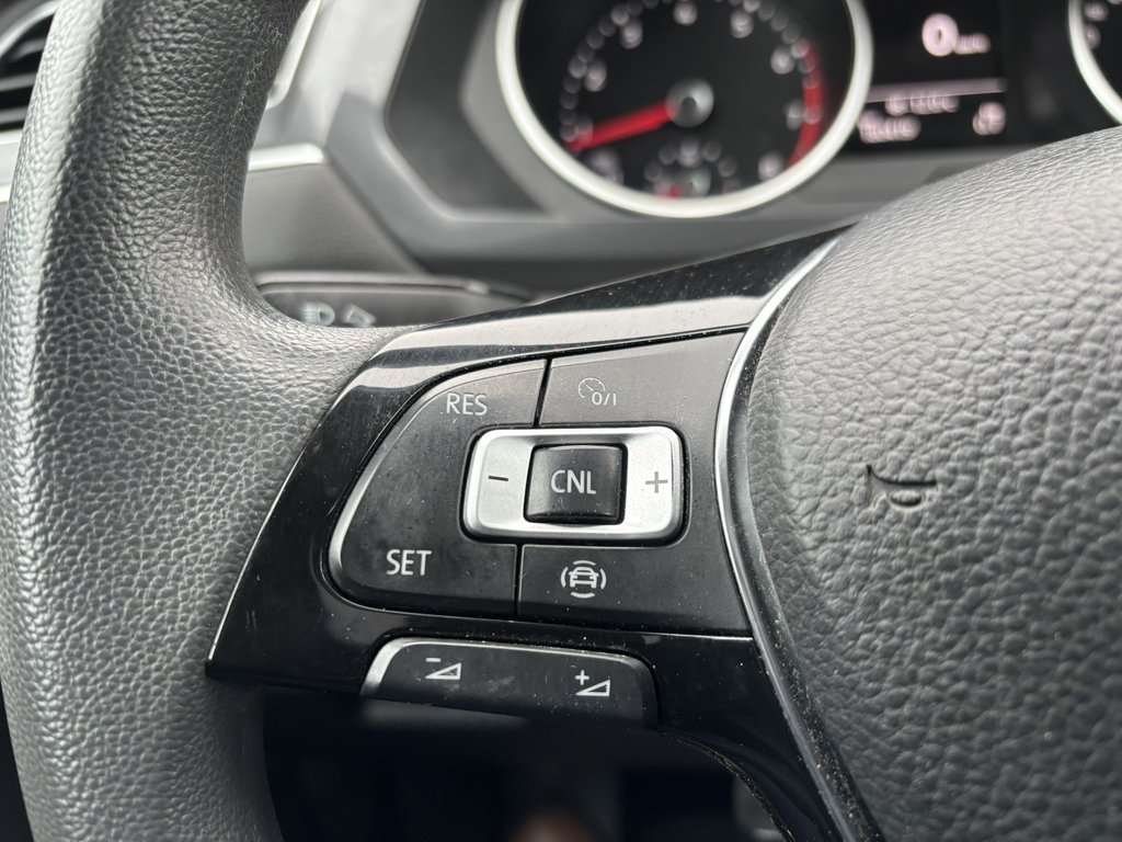 2020 Volkswagen Tiguan Trendline 4MOTION in Saint-Georges, Quebec - 13 - w1024h768px