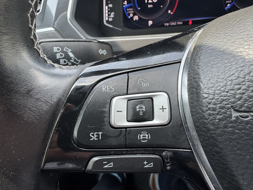 Volkswagen Tiguan Highline 4MOTION 2021 à Saint-Georges, Québec - 15 - w1024h768px