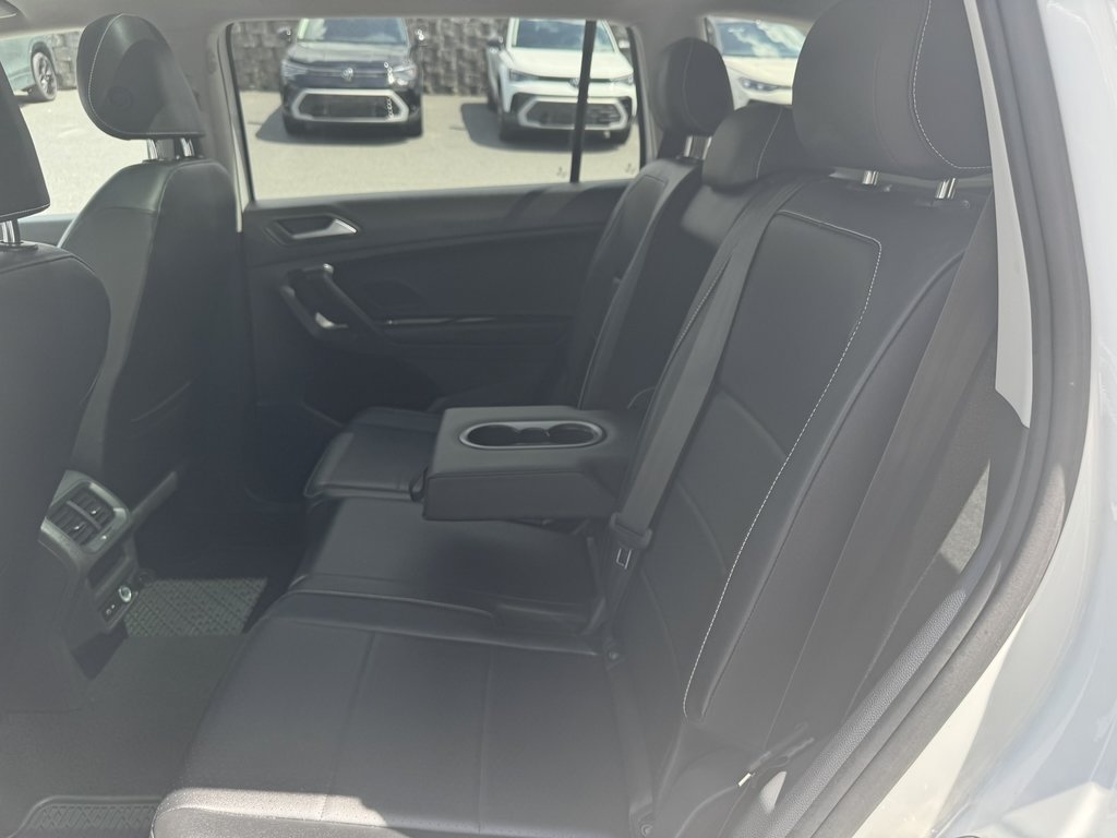 Volkswagen Tiguan Comfortline 4MOTION/Toit panoramique 2021 à Saint-Georges, Québec - 9 - w1024h768px