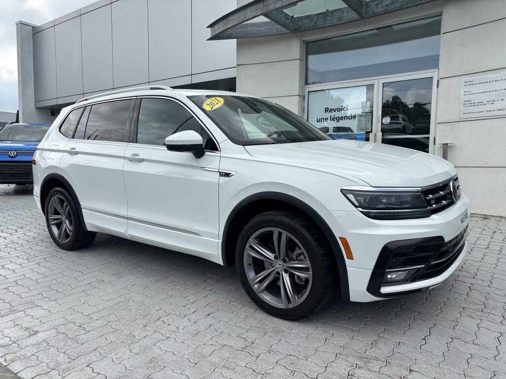 Volkswagen Tiguan Highline 4MOTION 2021 à Saint-Georges, Québec - 3 - w1024h768px
