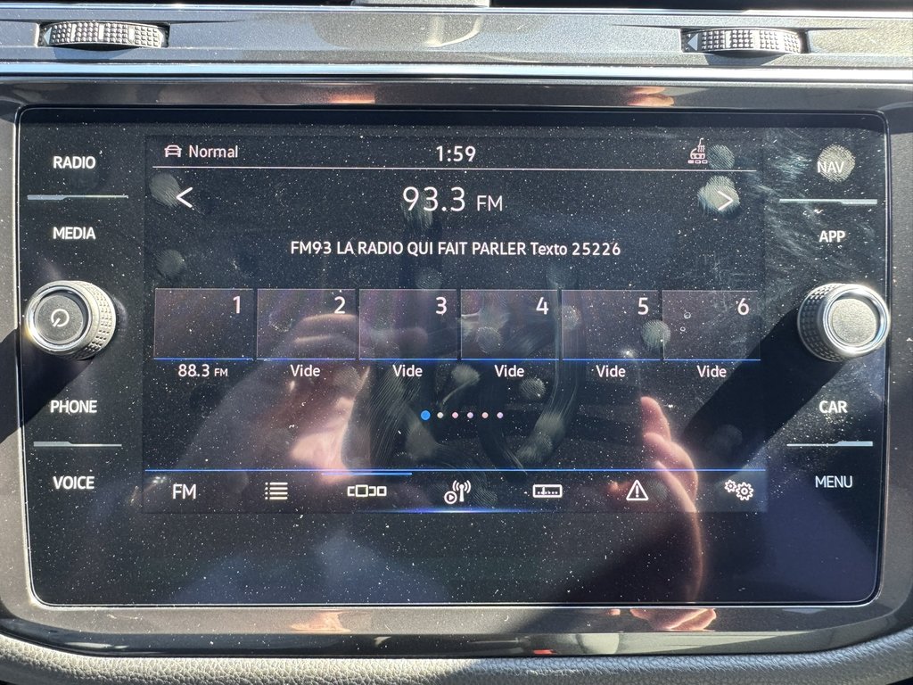 2021 Volkswagen Tiguan Highline R-Line 4MOTION in Saint-Georges, Quebec - 13 - w1024h768px