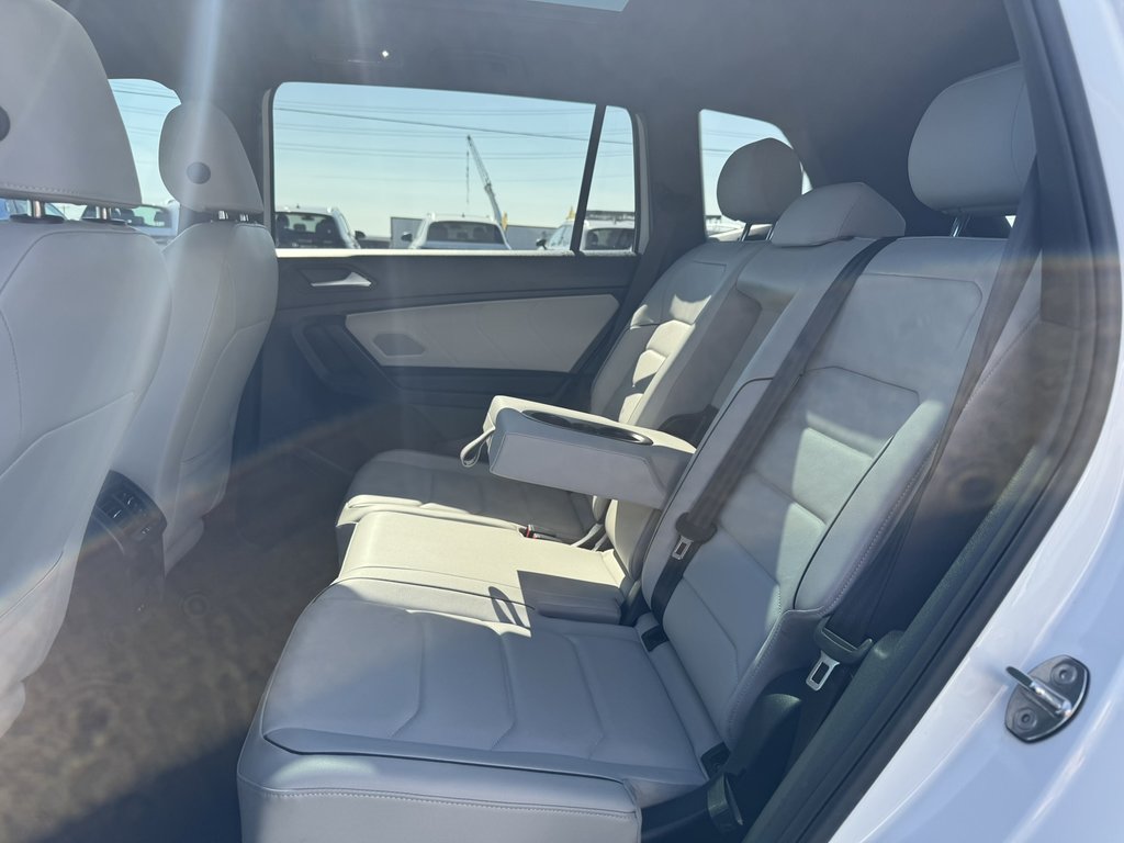 2021 Volkswagen Tiguan Highline R-Line 4MOTION in Saint-Georges, Quebec - 9 - w1024h768px