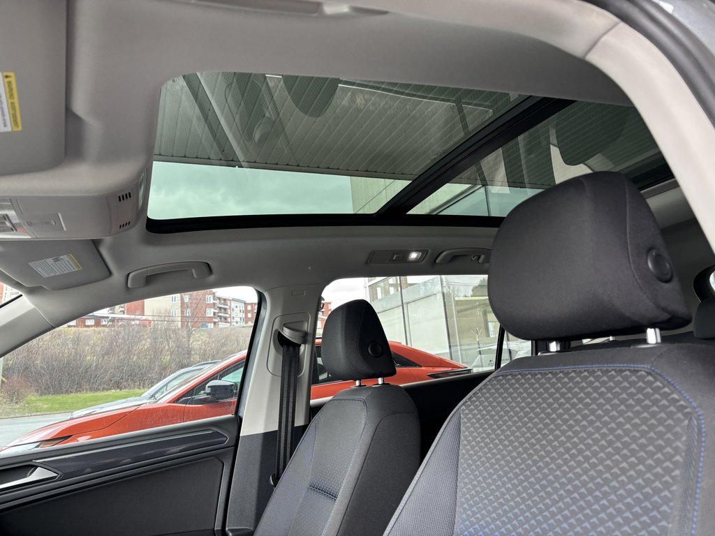 2021 Volkswagen Tiguan United 4MOTION in Saint-Georges, Quebec - 21 - w1024h768px