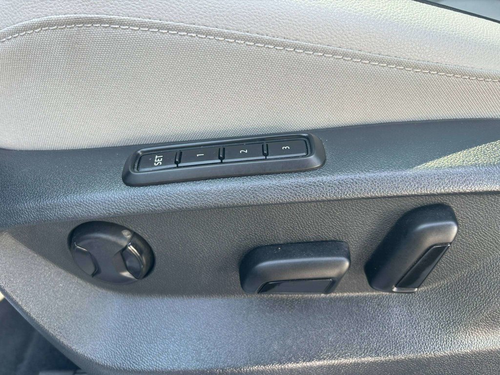 2021 Volkswagen Tiguan Highline in Saint-Georges, Quebec - 11 - w1024h768px