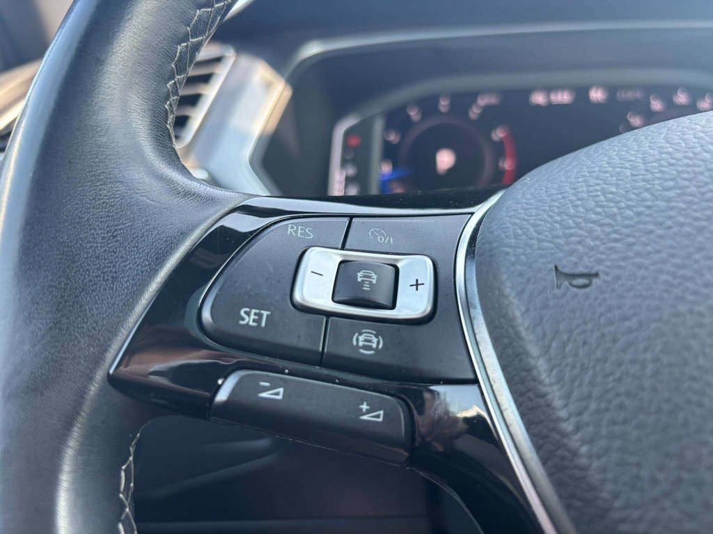 2021 Volkswagen Tiguan Highline in Saint-Georges, Quebec - 15 - w1024h768px