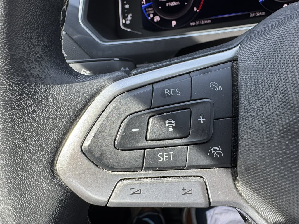 2022 Volkswagen Tiguan Comfortline 4MOTION in Saint-Georges, Quebec - 14 - w1024h768px