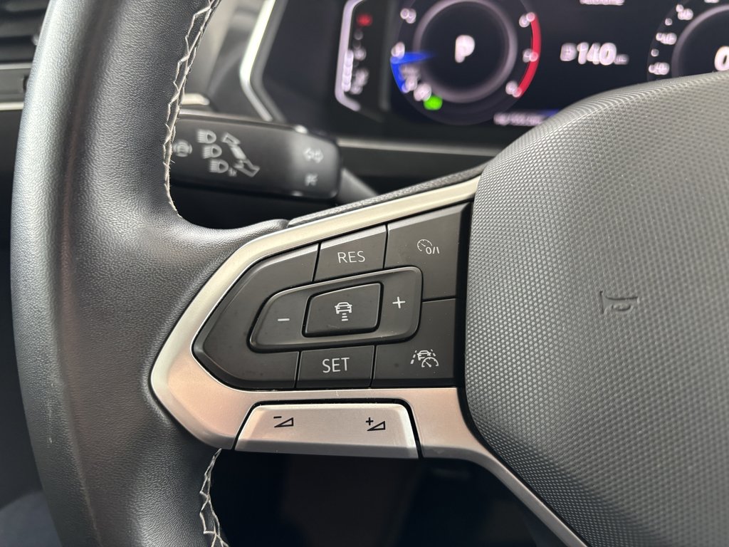 2022 Volkswagen Tiguan Comfortline 4MOTION in Saint-Georges, Quebec - 11 - w1024h768px