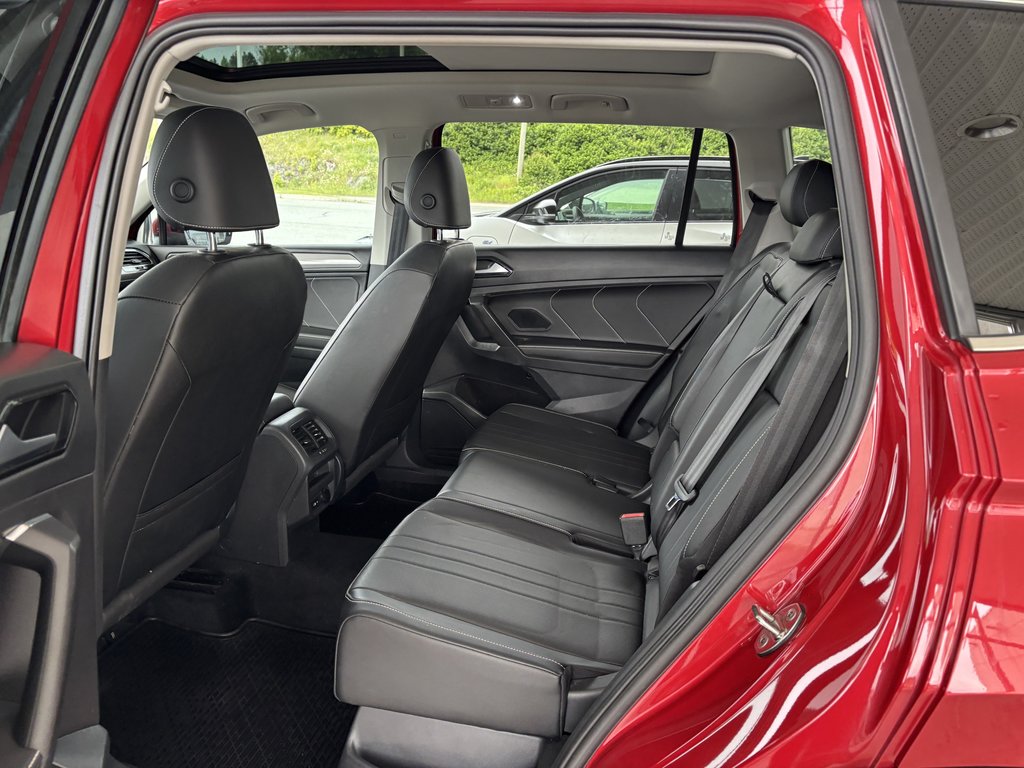 2022 Volkswagen Tiguan Comfortline 4MOTION in Saint-Georges, Quebec - 17 - w1024h768px