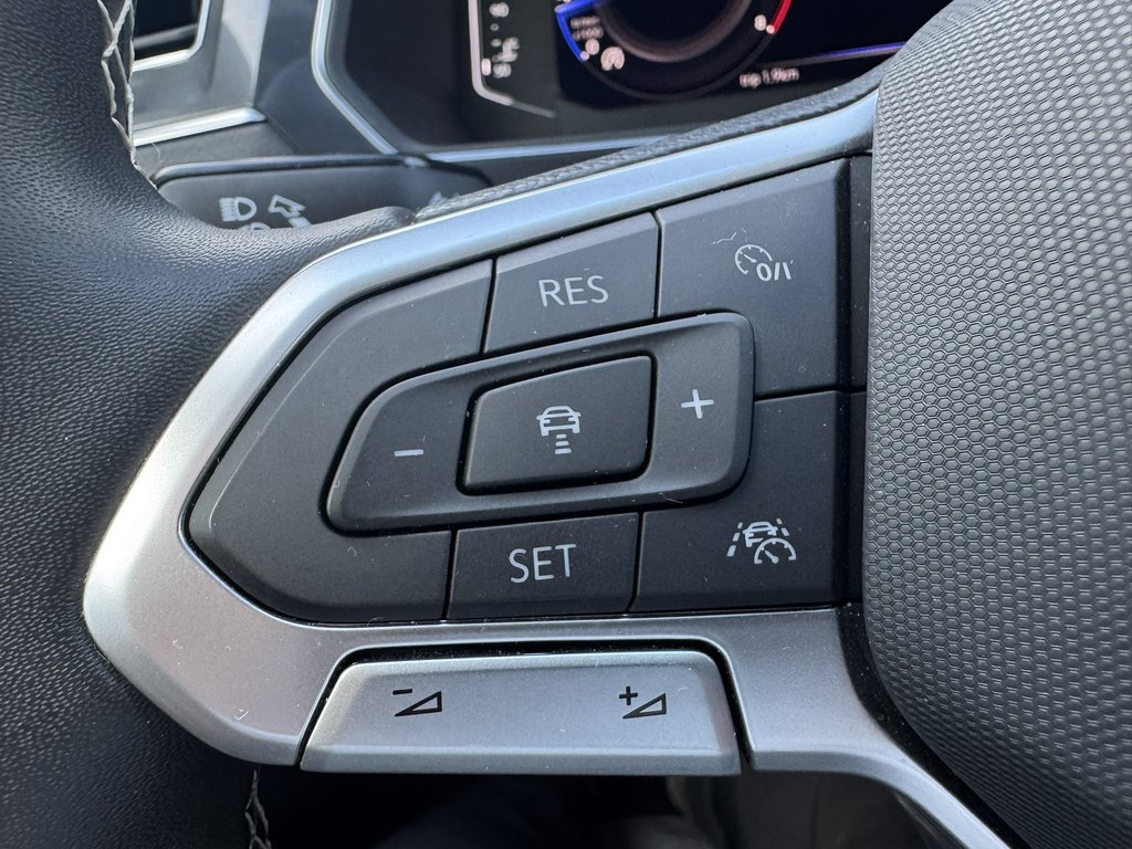 Volkswagen Tiguan Comfortline 4MOTION 2022 à Saint-Georges, Québec - 15 - w1024h768px