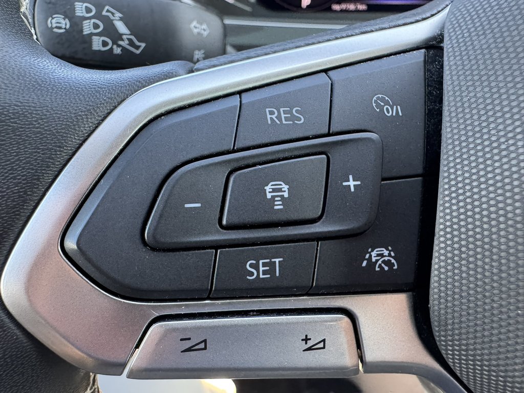 2022 Volkswagen Tiguan Comfortline 4MOTION/toit panoramique in Saint-Georges, Quebec - 16 - w1024h768px