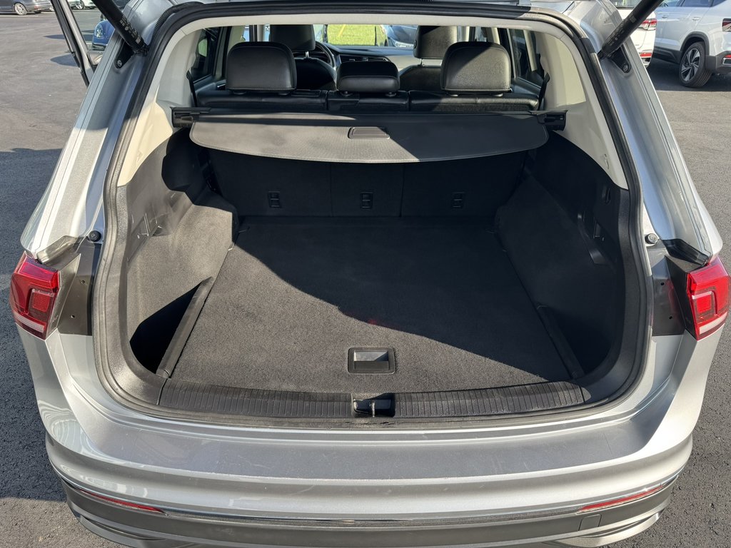 2022 Volkswagen Tiguan Comfortline 4MOTION/toit panoramique in Saint-Georges, Quebec - 10 - w1024h768px