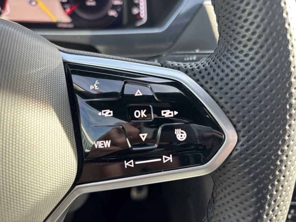 2022 Volkswagen Tiguan Highline R-Line 4MOTION in Saint-Georges, Quebec - 14 - w1024h768px