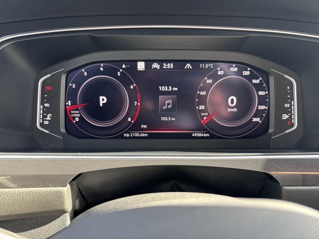 2022 Volkswagen Tiguan Highline R-Line 4MOTION in Saint-Georges, Quebec - 12 - w1024h768px