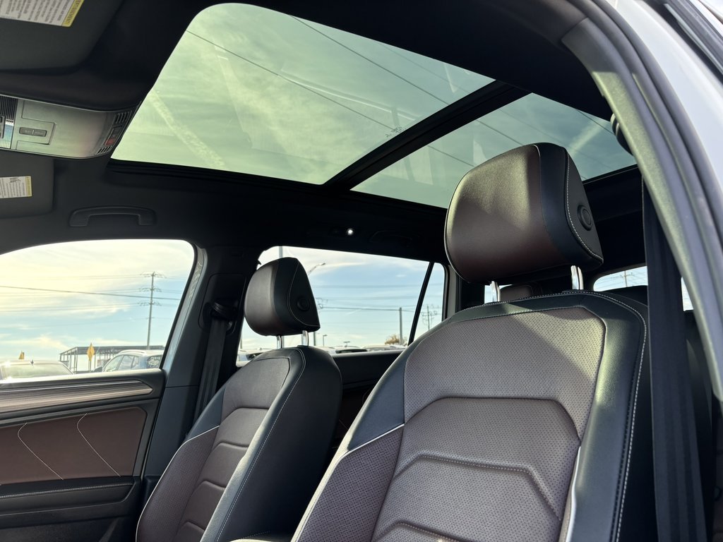 2022 Volkswagen Tiguan Highline R-Line 4MOTION in Saint-Georges, Quebec - 21 - w1024h768px