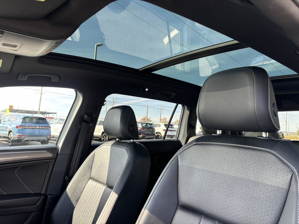 Volkswagen Tiguan Comfortline R-Line Black Edition 4MOTION 2022 à Saint-Georges, Québec - 11 - w1024h768px