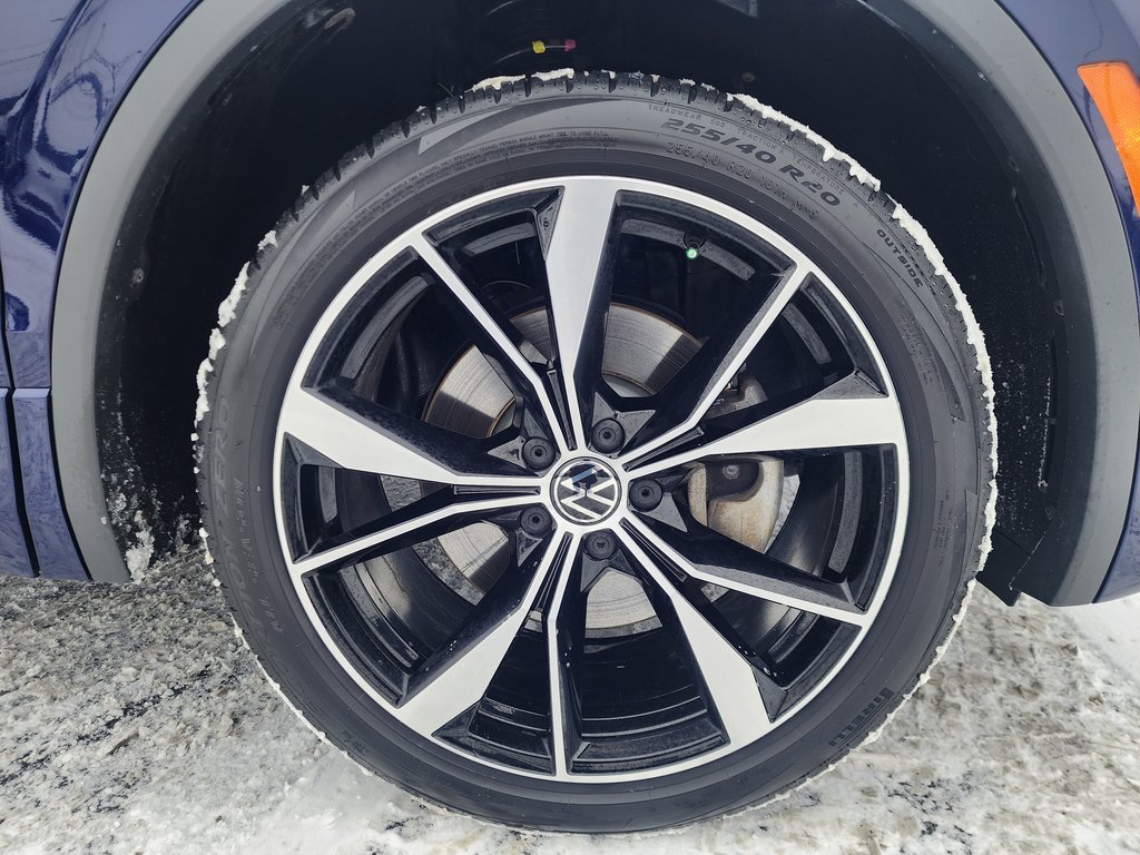 Volkswagen Tiguan Highline R-Line 4MOTION 2022 à Saint-Georges, Québec - 20 - w1024h768px