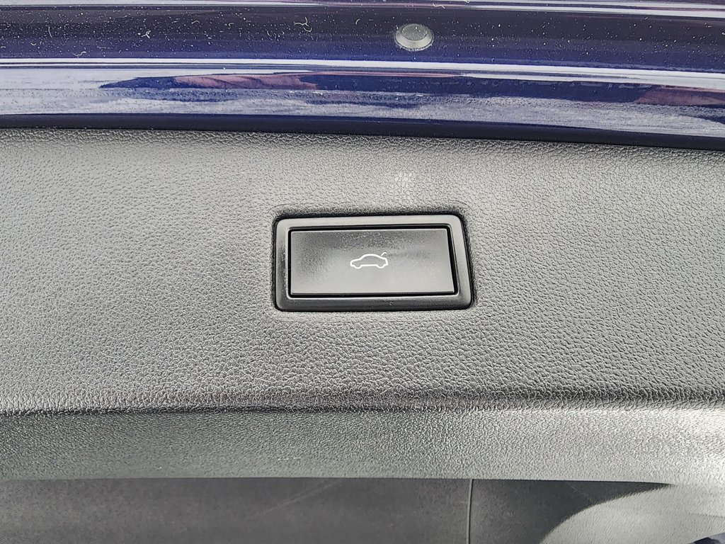 Volkswagen Tiguan Highline R-Line 4MOTION 2022 à Saint-Georges, Québec - 4 - w1024h768px