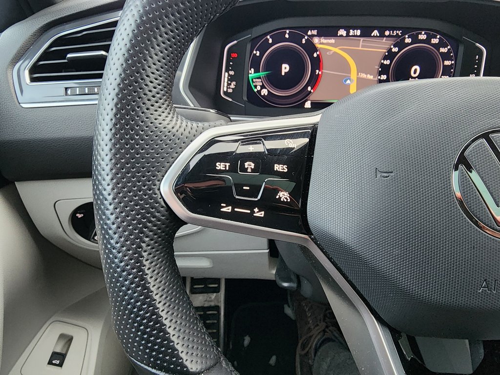 Volkswagen Tiguan Highline R-Line 4MOTION 2022 à Saint-Georges, Québec - 15 - w1024h768px