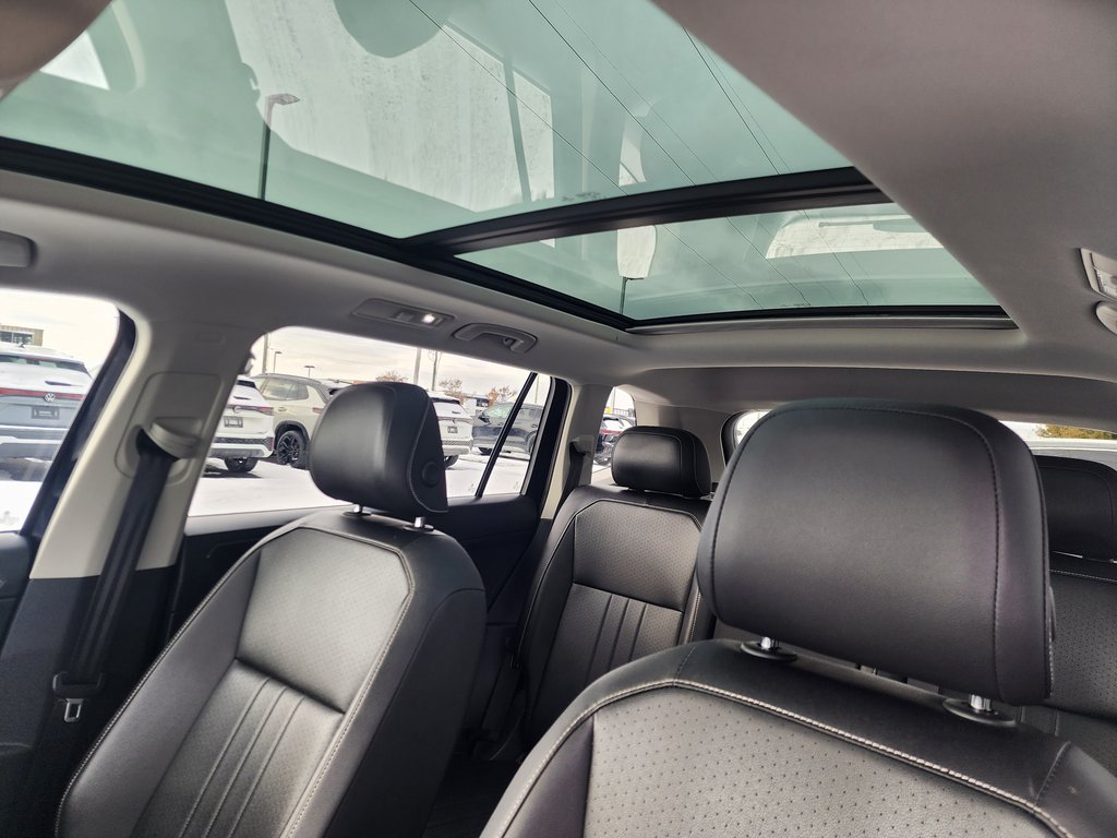 Volkswagen Tiguan Comfortline 4MOTION 2022 à Saint-Georges, Québec - 9 - w1024h768px