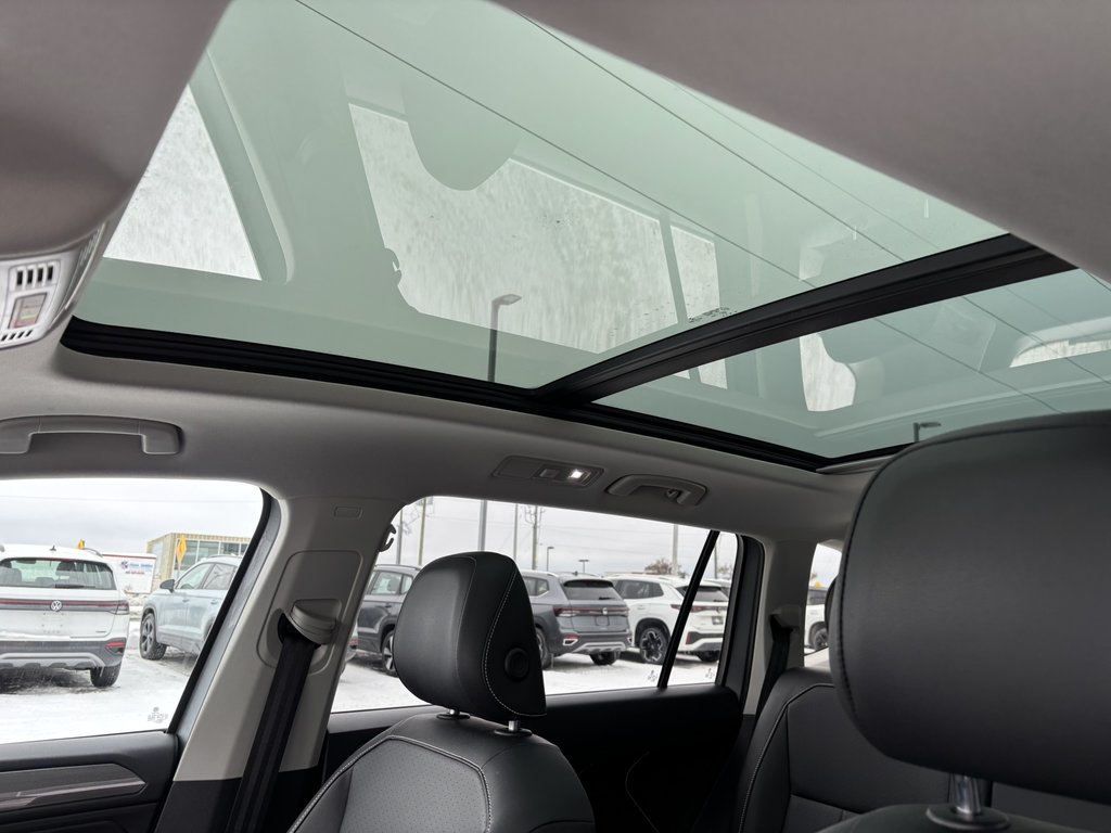 Volkswagen Tiguan Comfortline 4MOTION 2022 à Saint-Georges, Québec - 12 - w1024h768px