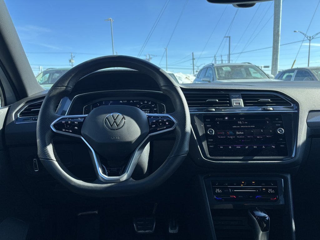 2022 Volkswagen Tiguan Comfortline R-Line Black Edition 4MOTION in Saint-Georges, Quebec - 14 - w1024h768px
