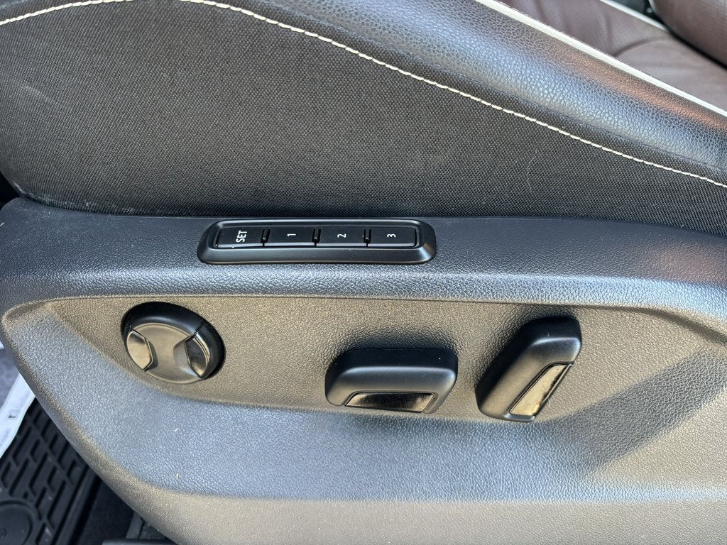 2022 Volkswagen Tiguan Highline R-Line 4MOTION in Saint-Georges, Quebec - 15 - w1024h768px