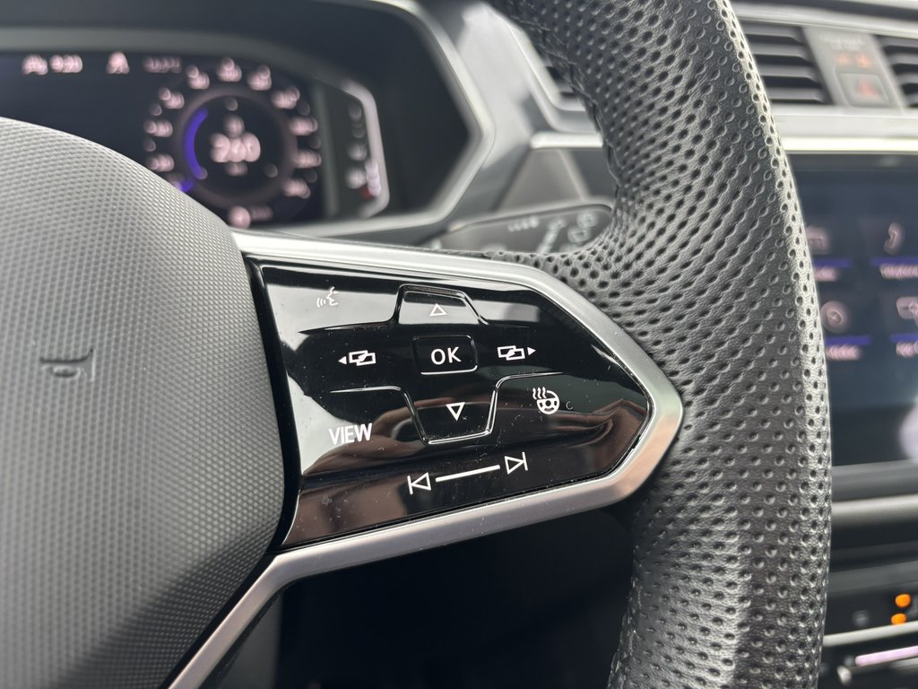 Volkswagen Tiguan Comfortline R-Line Black Edition 4MOTION 2022 à Saint-Georges, Québec - 16 - w1024h768px