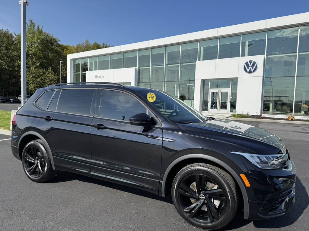 2023 Volkswagen Tiguan Comfortline R-Line Black Edition 4MOTION in Saint-Georges, Quebec - 1 - w1024h768px