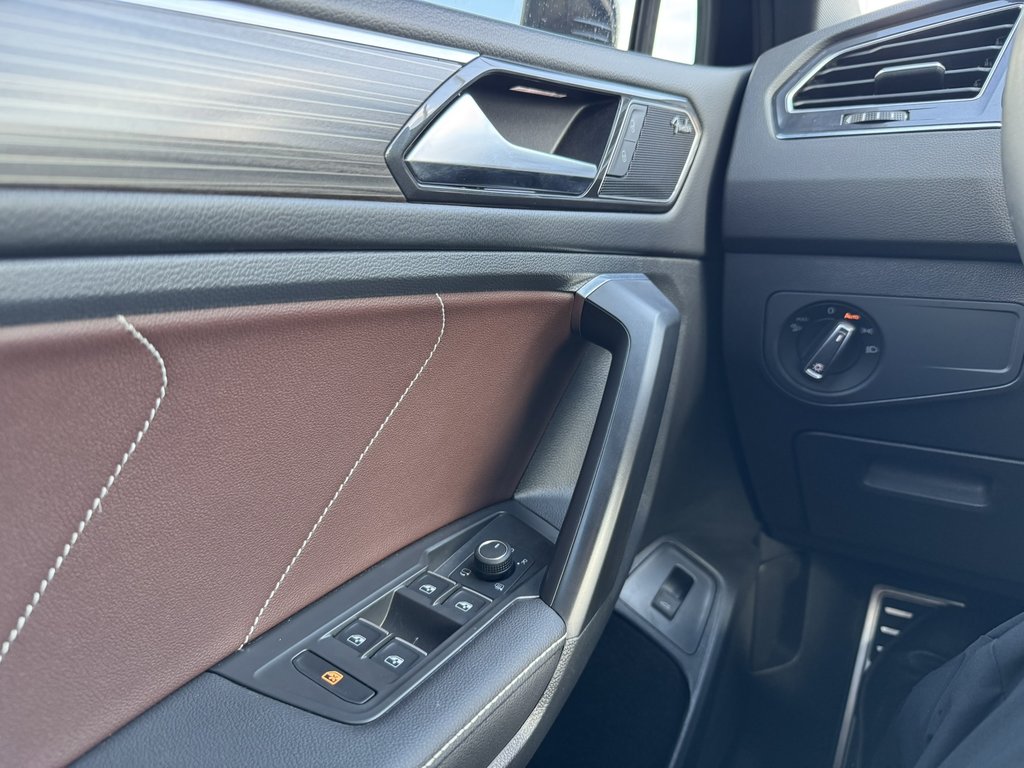 2023 Volkswagen Tiguan Highline R-Line 4MOTION in Saint-Georges, Quebec - 19 - w1024h768px