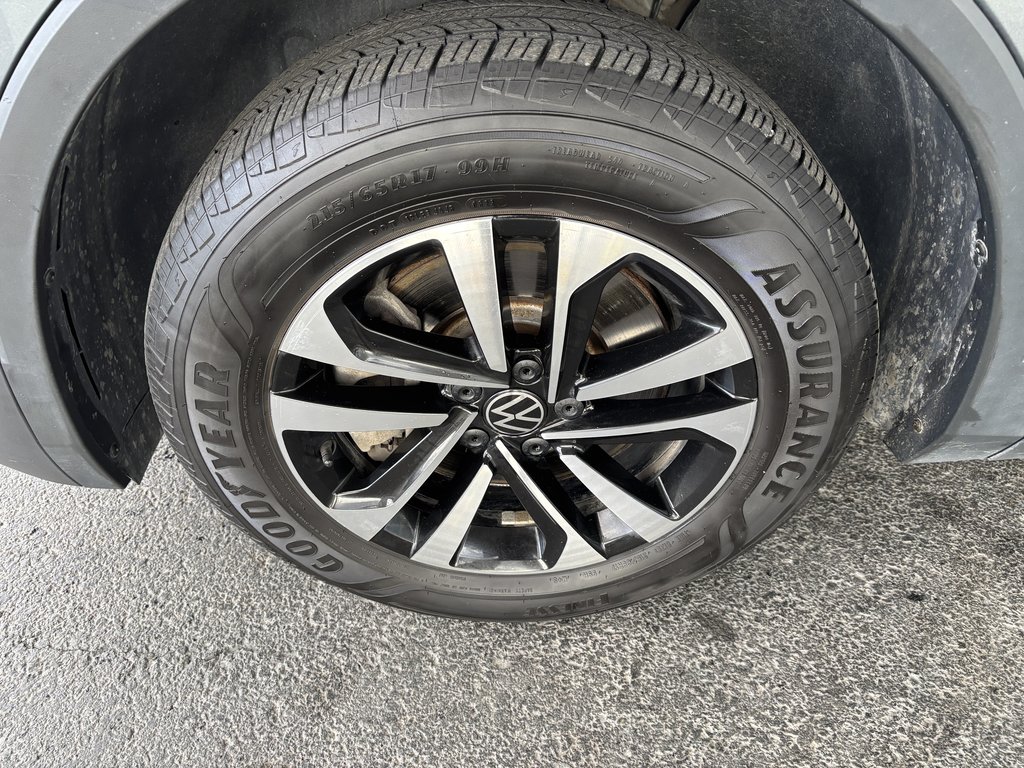 2023 Volkswagen Tiguan Trendline 4MOTION in Saint-Georges, Quebec - 9 - w1024h768px