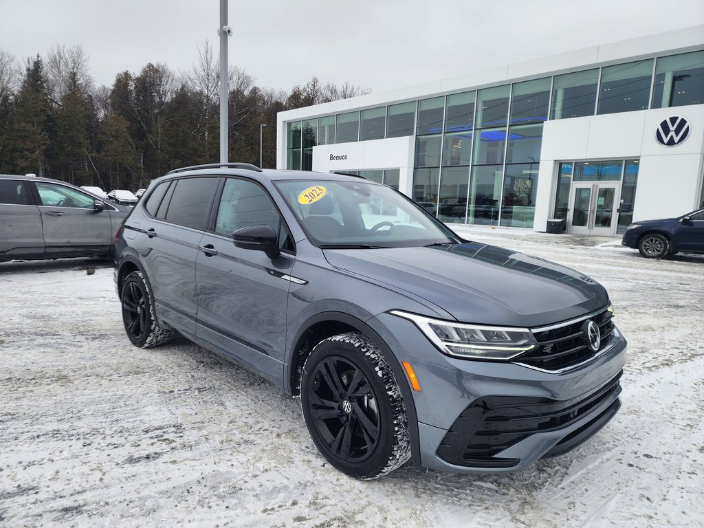 Volkswagen Tiguan Comfortline R-Line Black Edition 4MOTION 2023 à Saint-Georges, Québec - 1 - w1024h768px