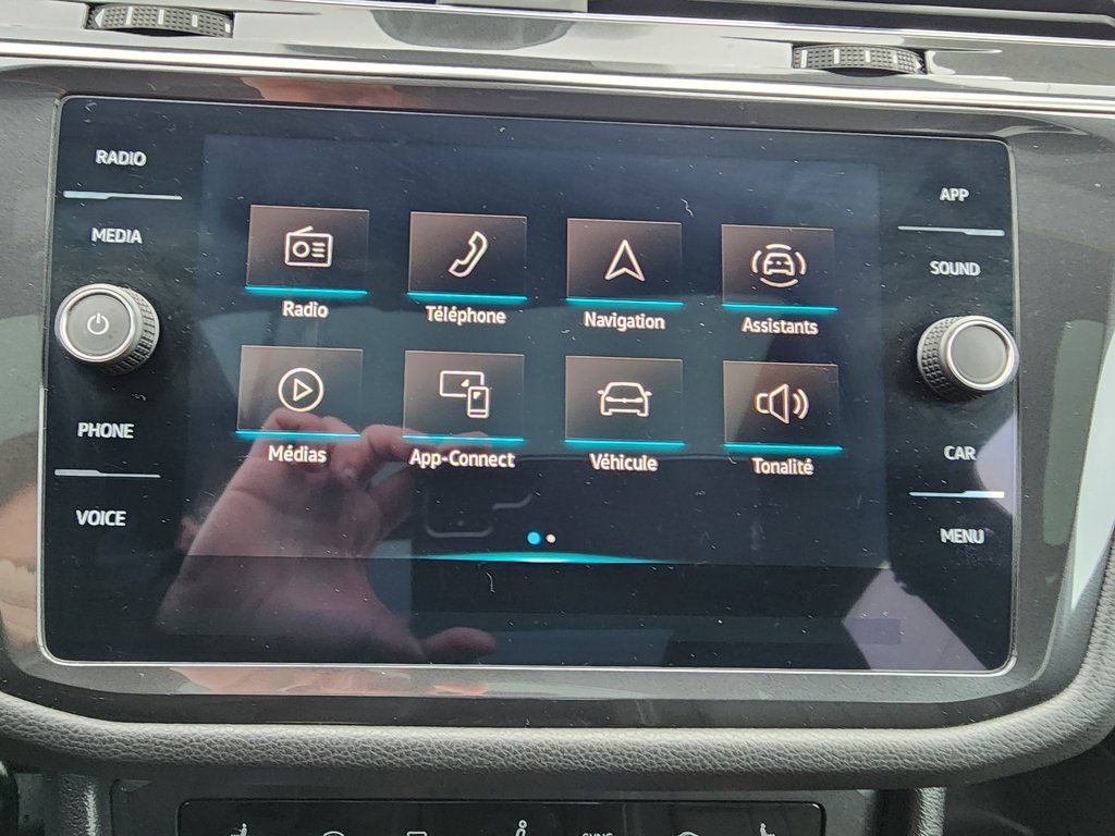 Volkswagen Tiguan Comfortline R-Line Black Edition 4MOTION 2023 à Saint-Georges, Québec - 18 - w1024h768px