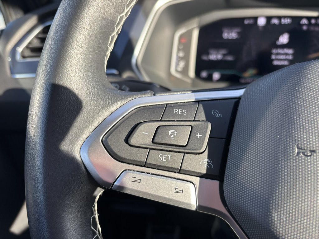 Volkswagen Tiguan Highline R-Line 4MOTION 2023 à Saint-Georges, Québec - 18 - w1024h768px