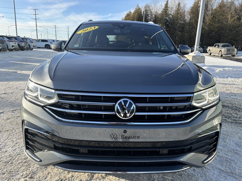 Volkswagen Tiguan Highline R-Line 4MOTION 2023 à Saint-Georges, Québec - 3 - w1024h768px